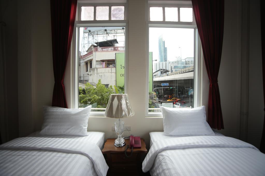 Bed and Breakfast The Myth - Sud Sathorn Бангкок Номер фото