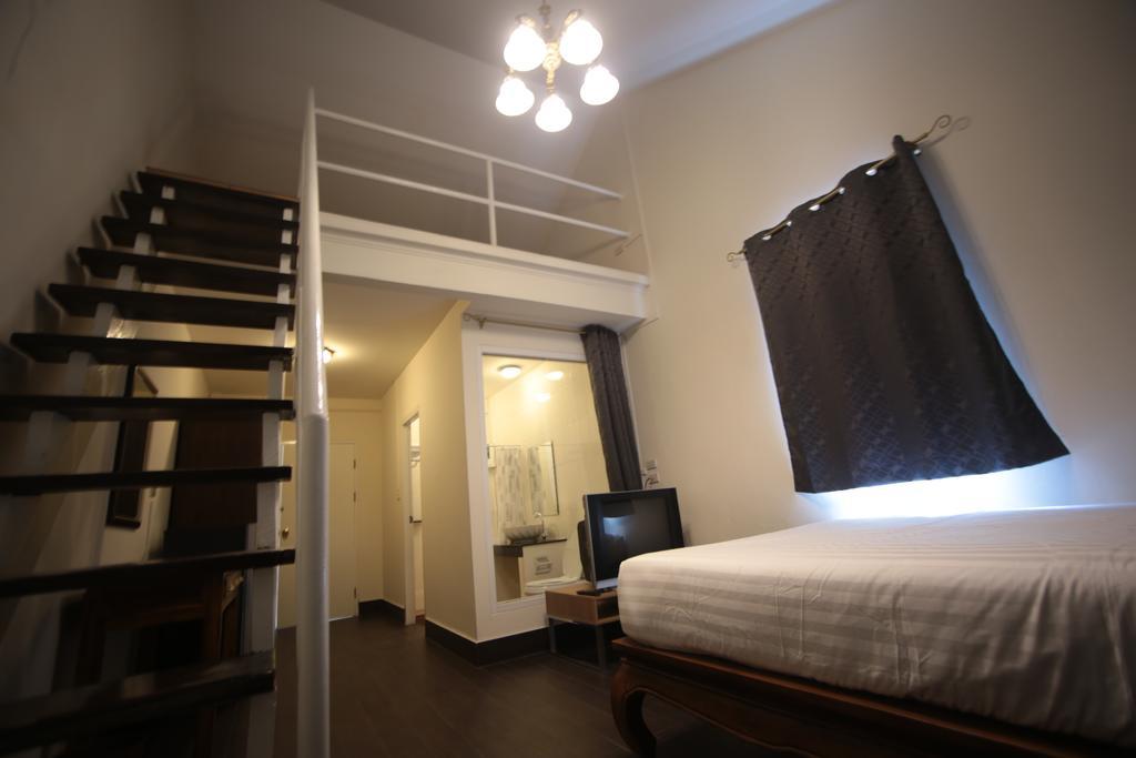 Bed and Breakfast The Myth - Sud Sathorn Бангкок Номер фото